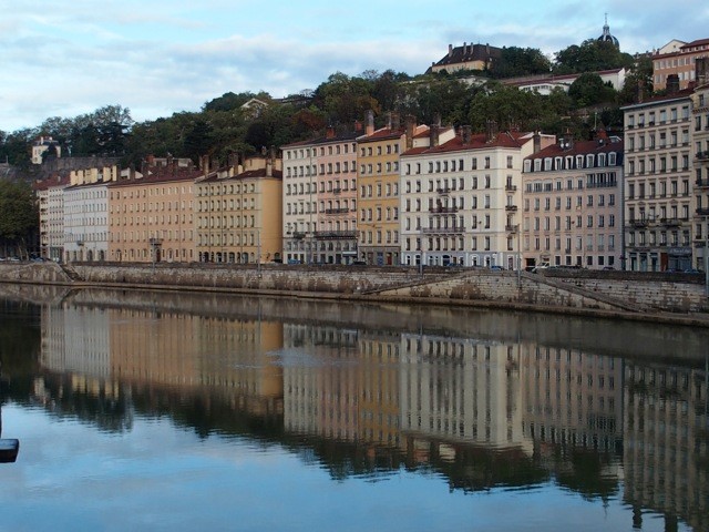 Lyon joen rannalla