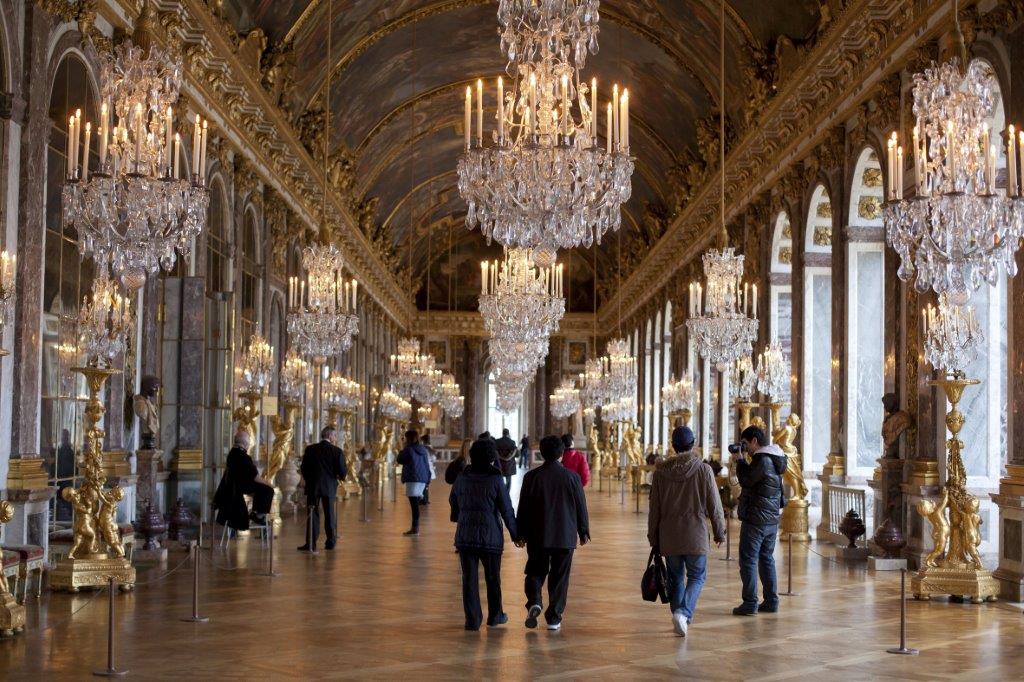 Versailles peilisali